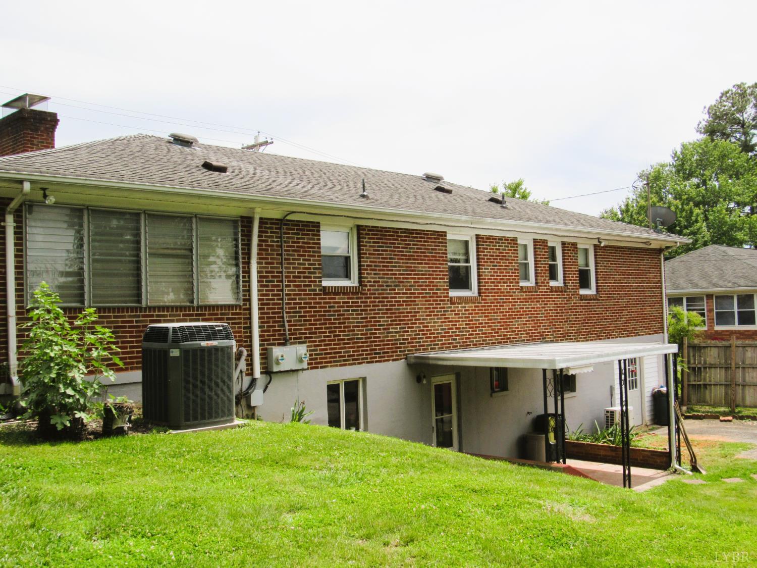 2018 South Coolwell Road Monroe, VA 24574 - Photo 4 of 47