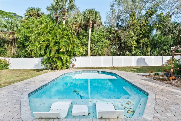 $599,000 | 4853 61st Circle, Vero Beach, FL 32967