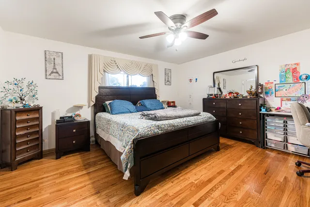 $450,000 | 1527 West Holtz Avenue, Addison, IL 60101