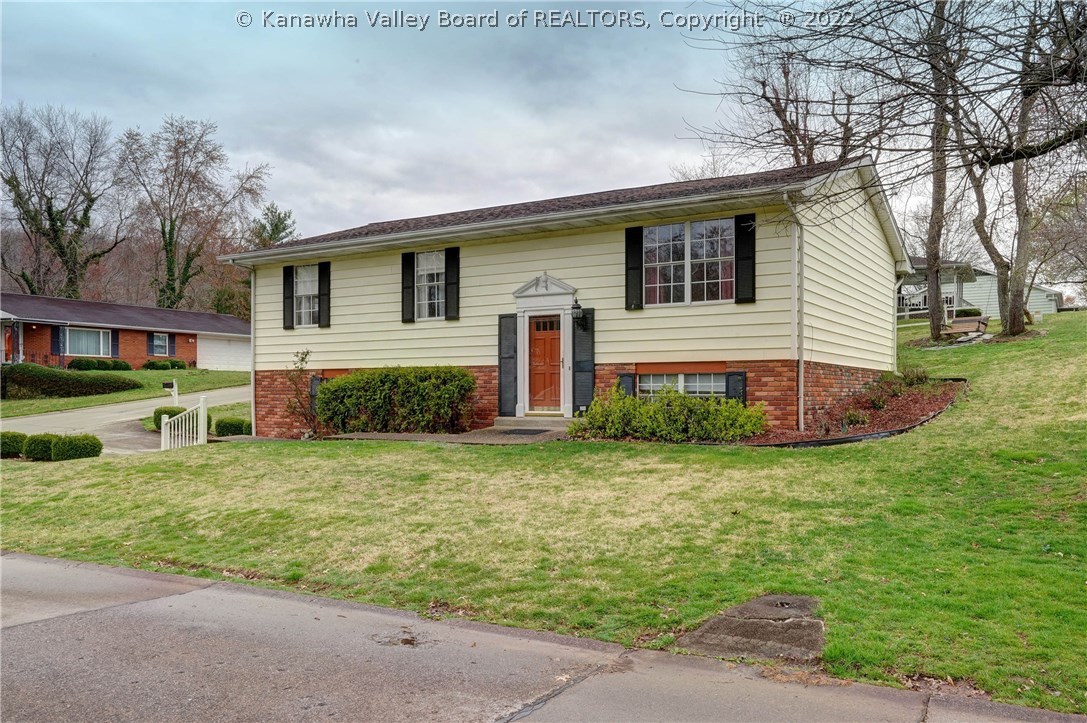 5331 Bentbrook Road Charleston, WV 25313 - Photo 2 of 30 Gallery Image 2