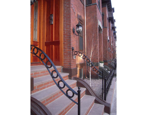 297 K Street, Unit 1 Boston, MA 02127 - Photo 16 of 25 a view of a balcony with chairs