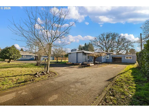 $495,000 | 450 Hunsaker Lane, Eugene, OR 97404