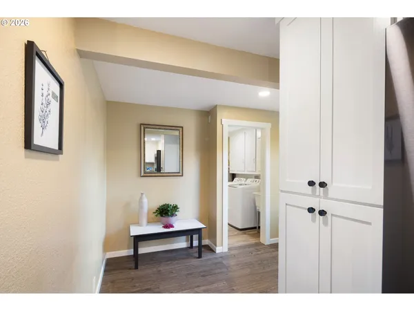 $495,000 | 450 Hunsaker Lane, Eugene, OR 97404