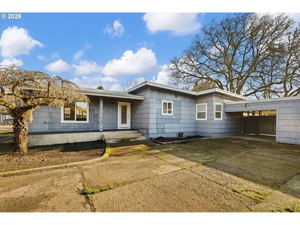 $495,000 | 450 Hunsaker Lane, Eugene, OR 97404