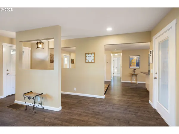 $495,000 | 450 Hunsaker Lane, Eugene, OR 97404