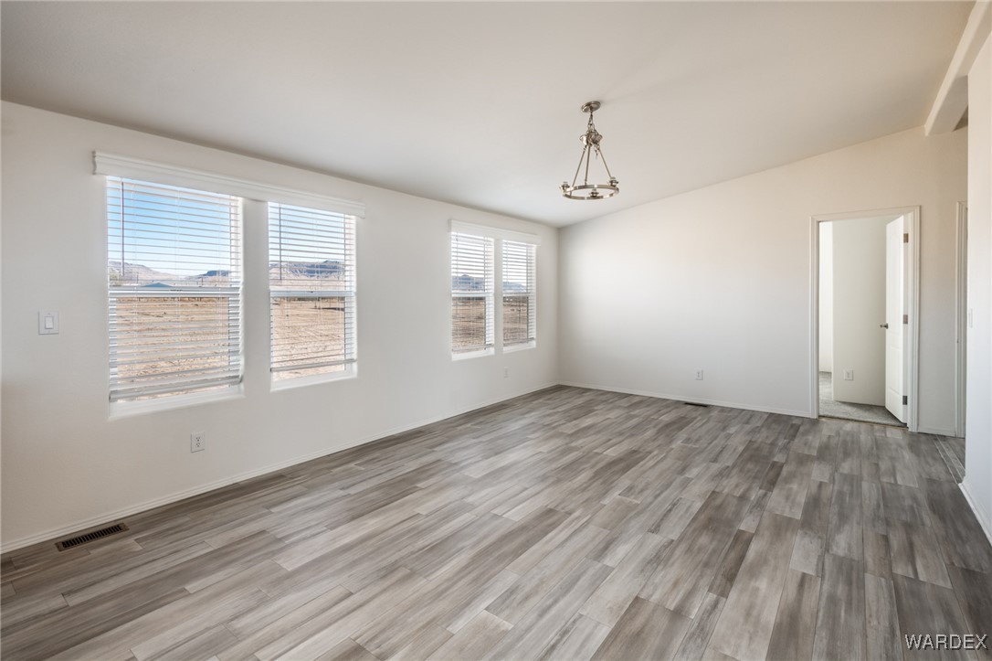 3454 Horn Road Golden Valley, AZ 86413 - Photo 7 of 39 Dining Area