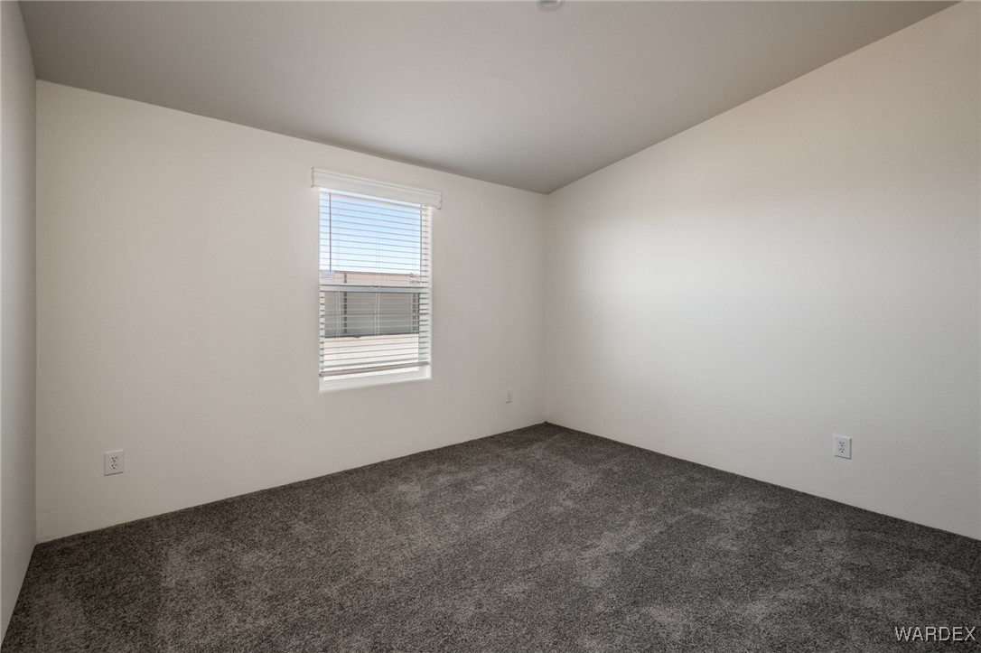 3454 Horn Road Golden Valley, AZ 86413 - Photo 9 of 39 Bedroom