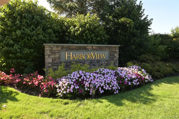 $1,299,000 | 100 Harbor View Drive, Unit 401, Port Washington, NY 11050