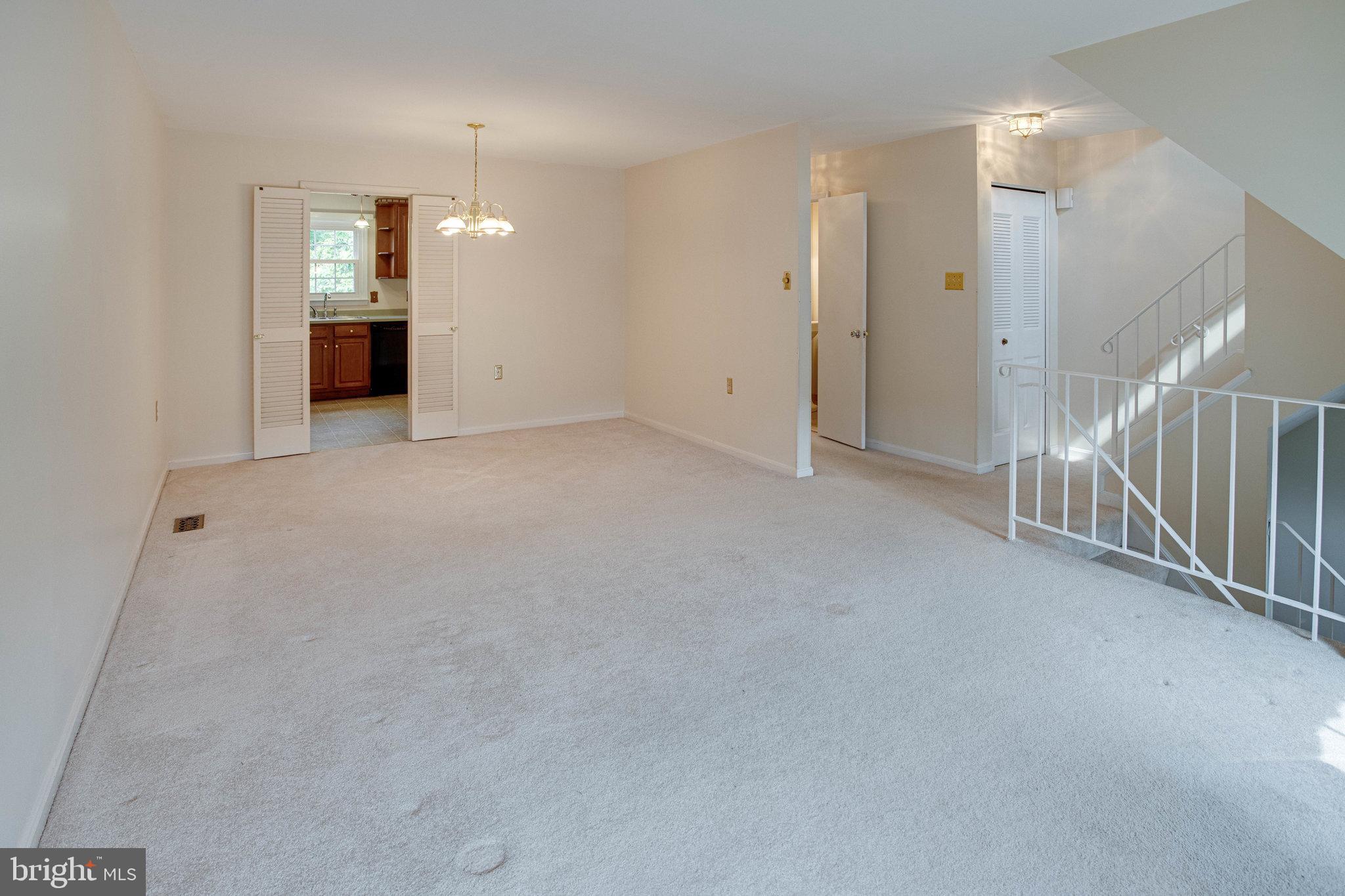 2890 Seminole Road Woodbridge, VA 22192 - Photo 11 of 42 Gallery Image 11
