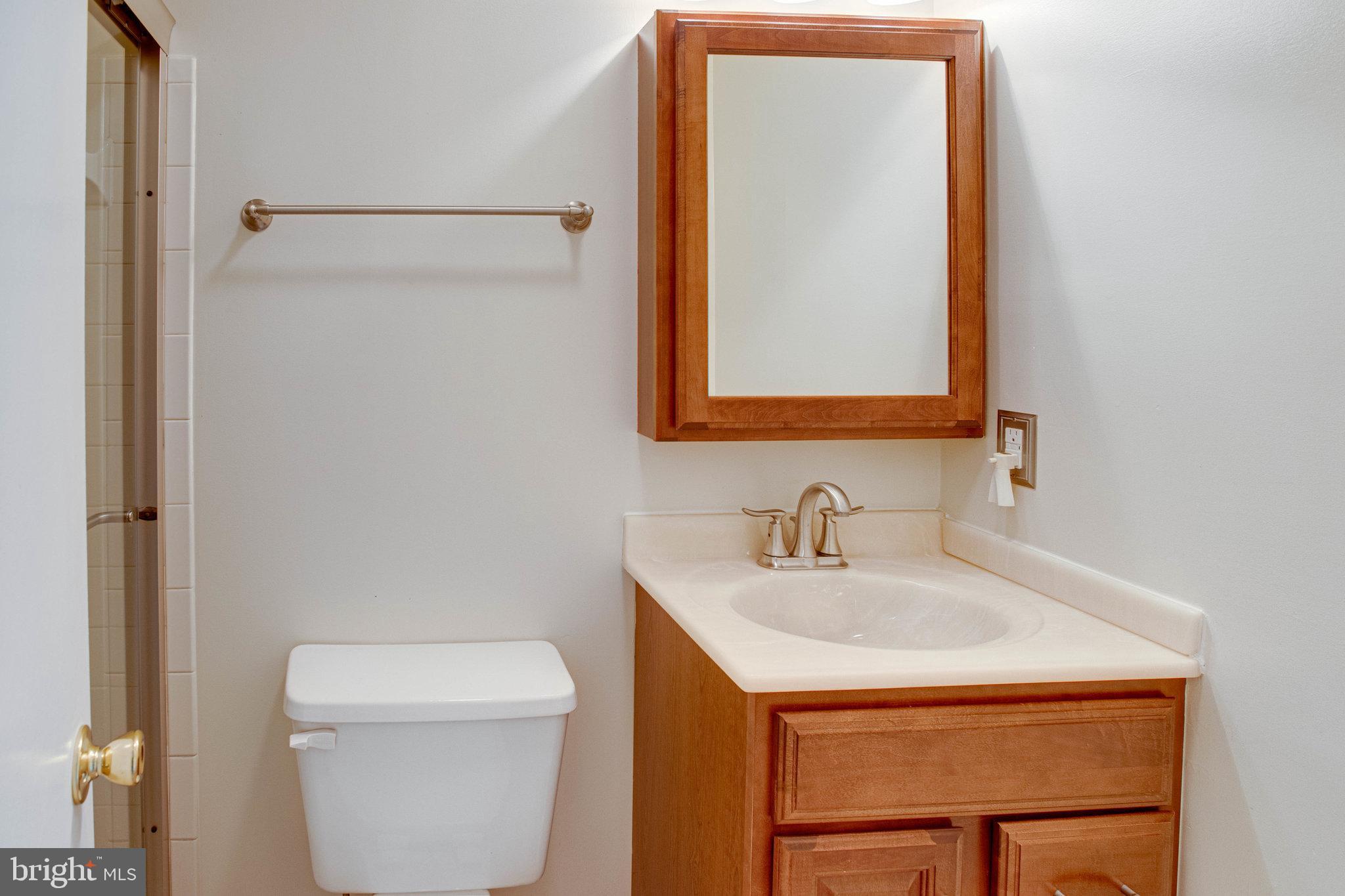 2890 Seminole Road Woodbridge, VA 22192 - Photo 18 of 42 Gallery Image 18