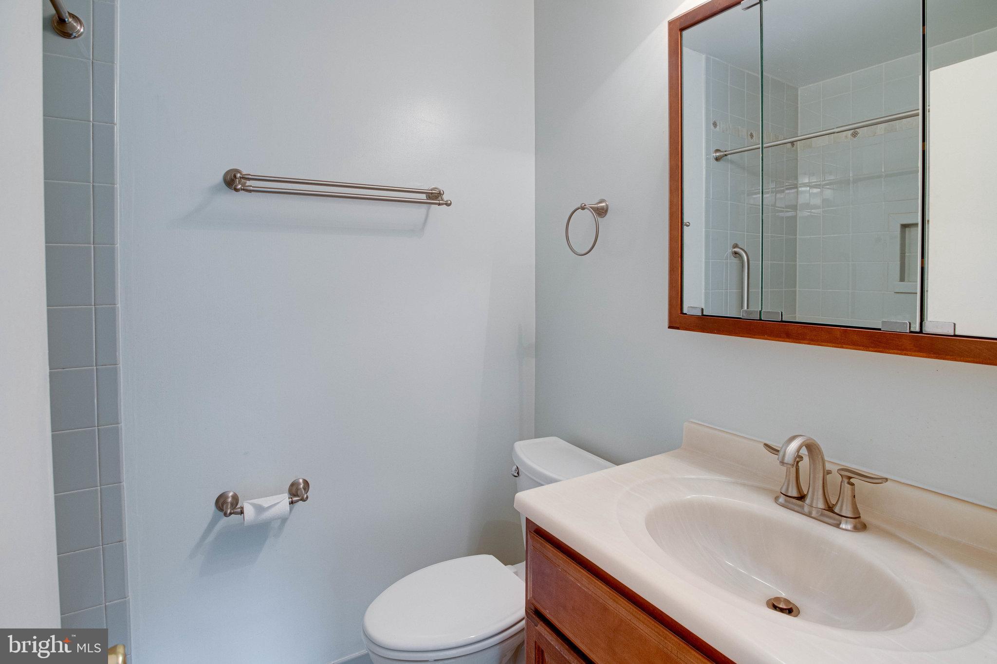 2890 Seminole Road Woodbridge, VA 22192 - Photo 23 of 42 Gallery Image 23