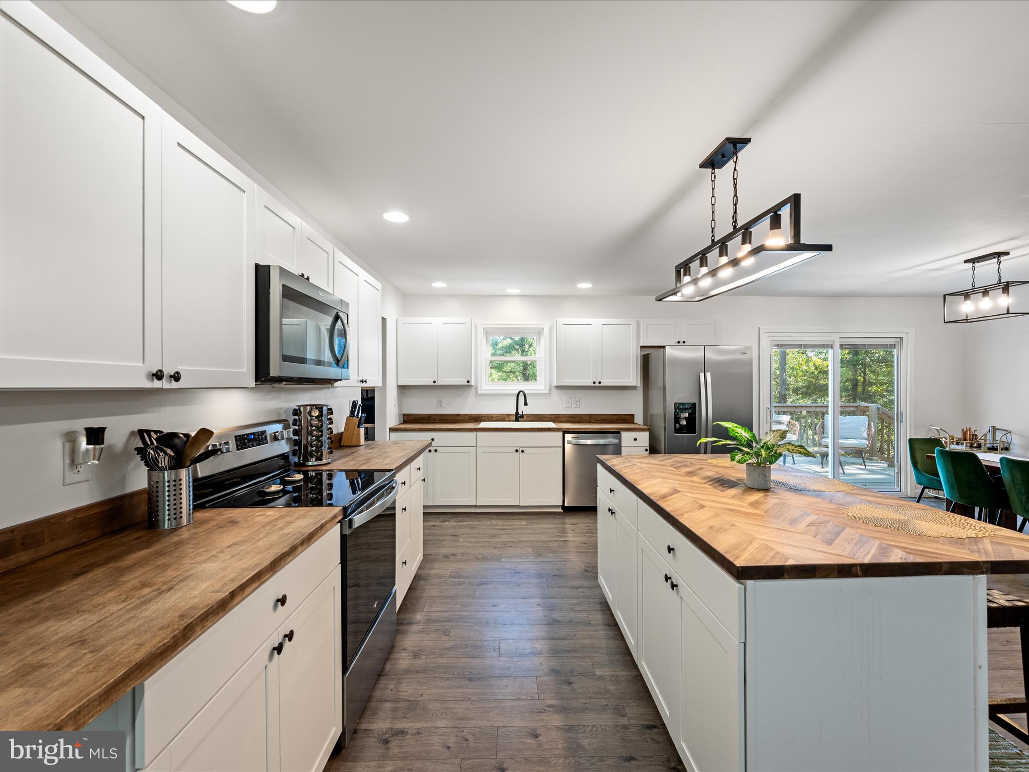 8650 Supinlick Ridge Road Mount Jackson, VA 22842 - Photo 7 of 62 Kitchen