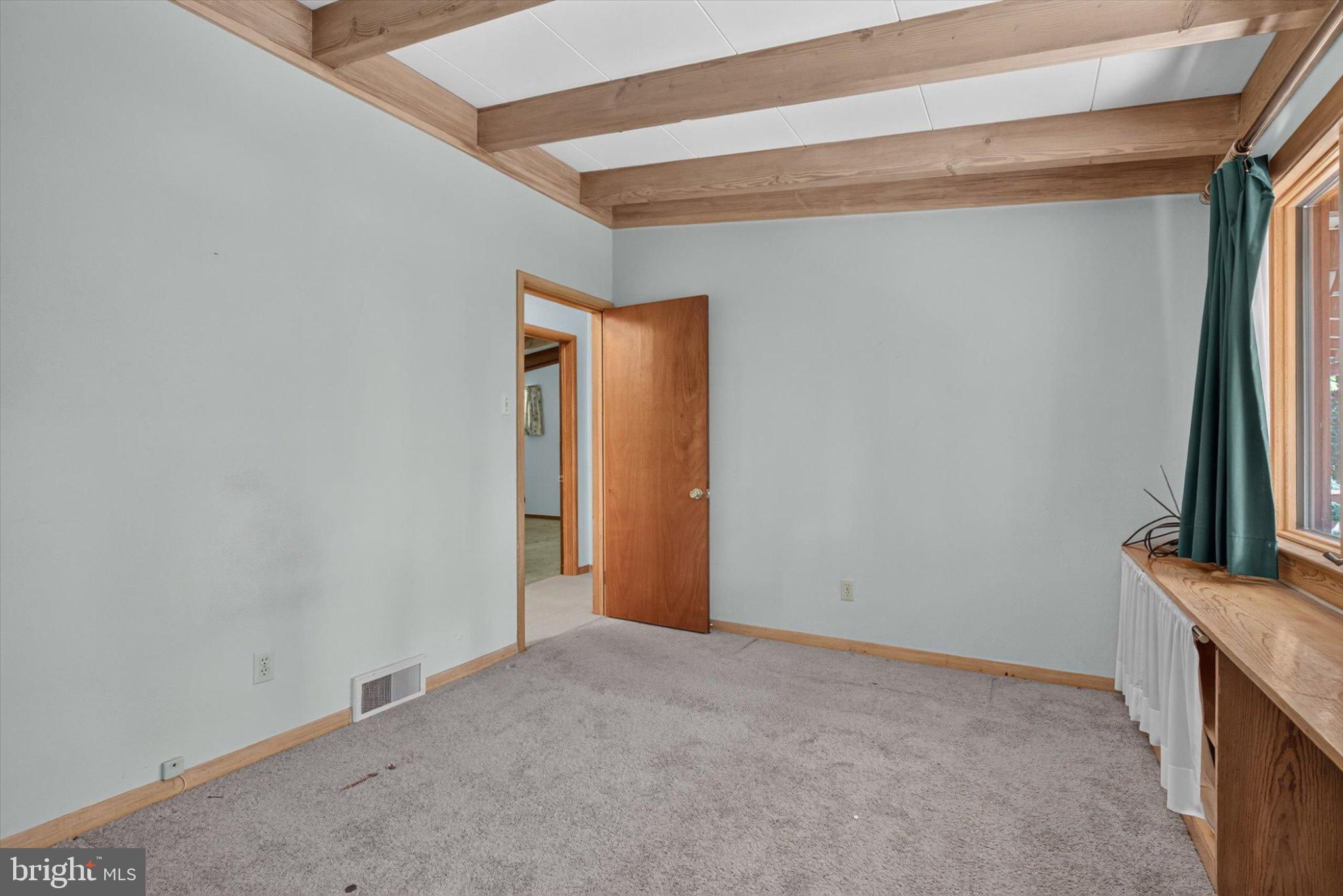 1985 Ridgewood Road York, PA 17406 - Photo 18 of 36 Gallery Image 18