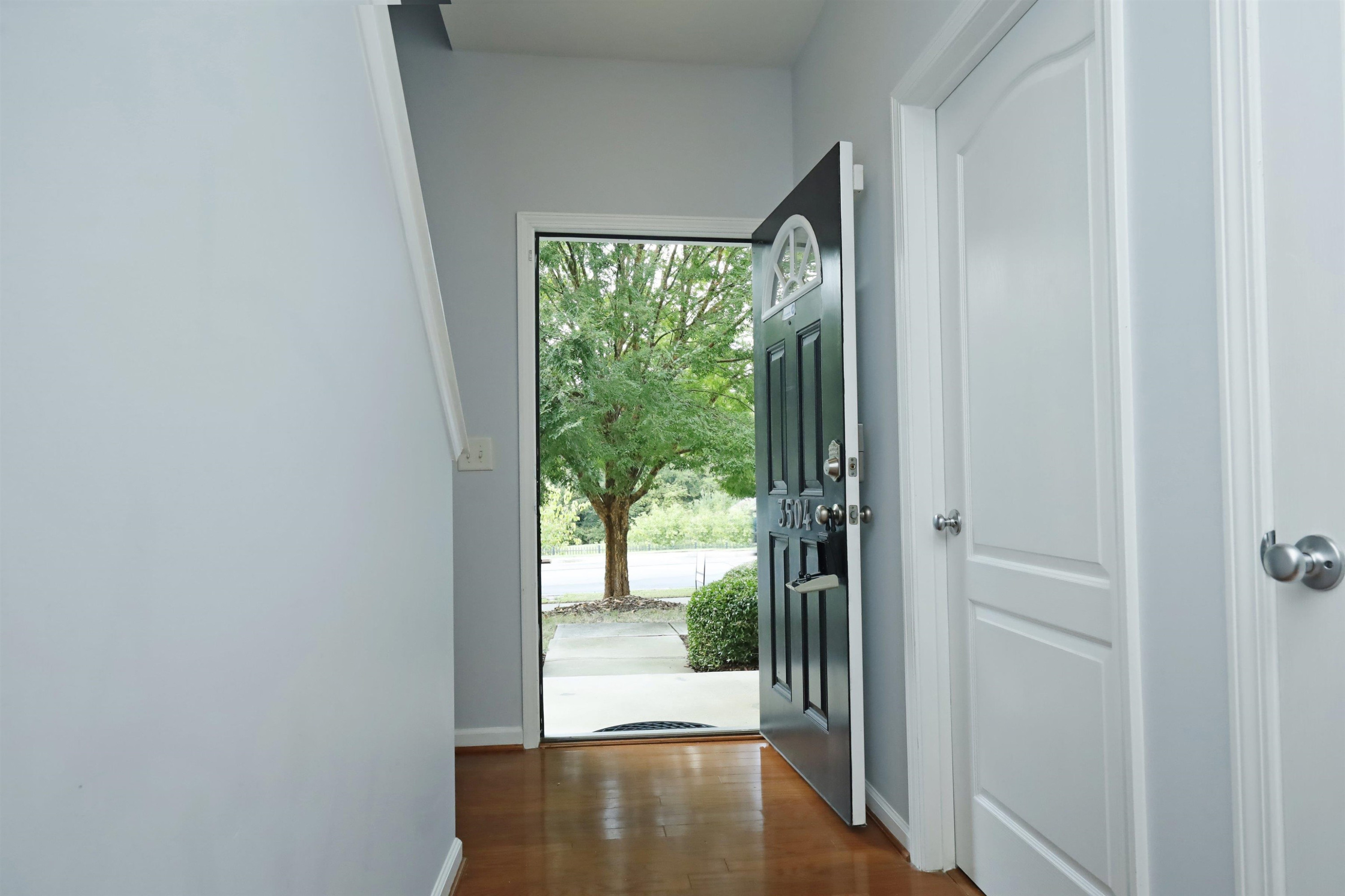 3504 Londonville Lane Raleigh, NC 27604 - Photo 4 of 35 Photo 4