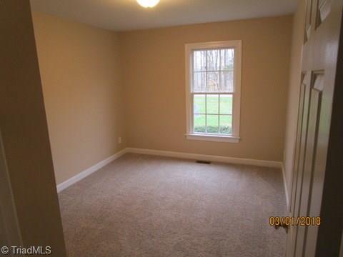 656 Brooks Road Reidsville, NC 27320 - Photo 6 of 10 Gallery Image 6