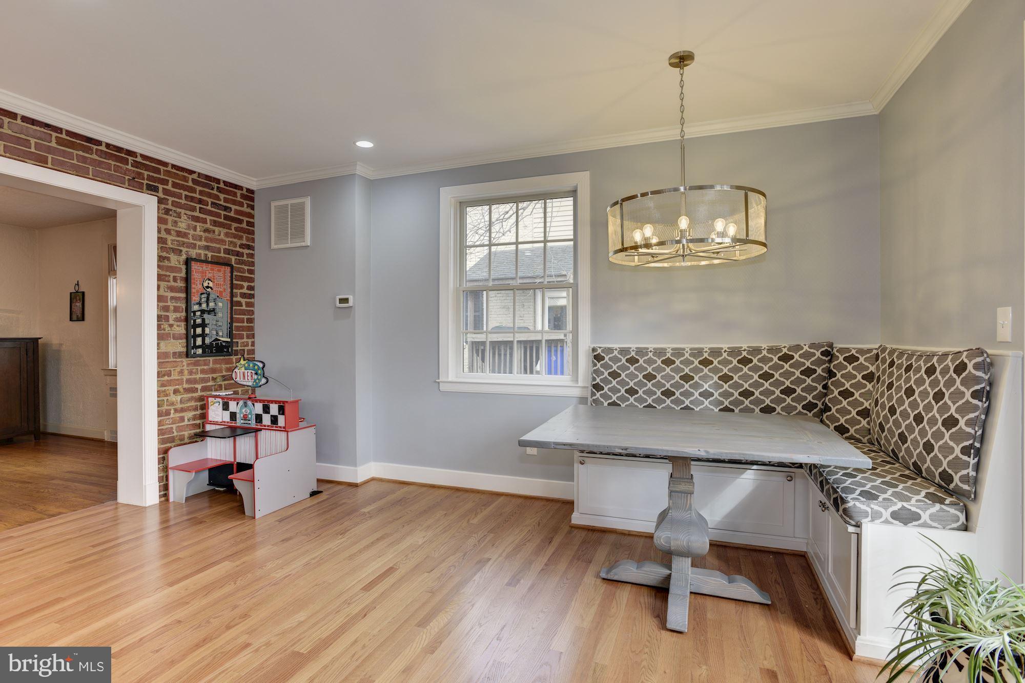 803 Kingston Road Baltimore, MD 21212 - Photo 11 of 51 Seamless flow to orig dining room