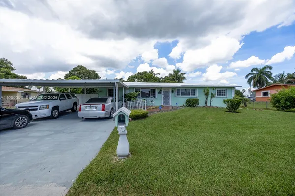 $715,000 | Westview, Miami, FL 33167