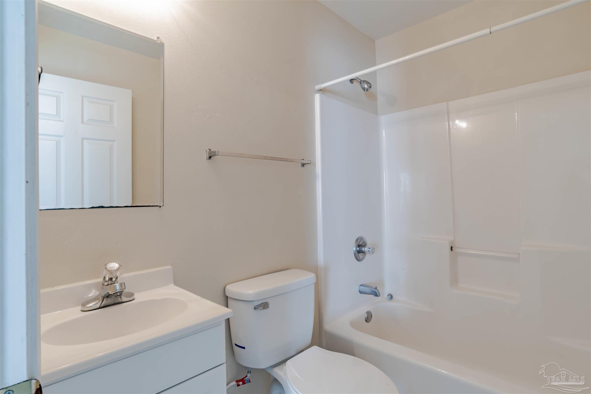 14080 Innerarity Point Road Pensacola, FL 32507 - Photo 19 of 25 Gallery Image 19