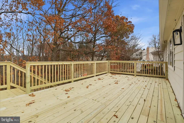 $919,000 | 6112 Redwood Lane, Alexandria, VA 22310