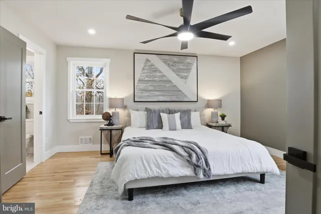 $919,000 | 6112 Redwood Lane, Alexandria, VA 22310