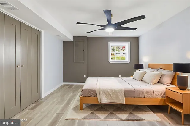 $919,000 | 6112 Redwood Lane, Alexandria, VA 22310