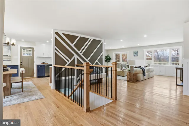 $919,000 | 6112 Redwood Lane, Alexandria, VA 22310