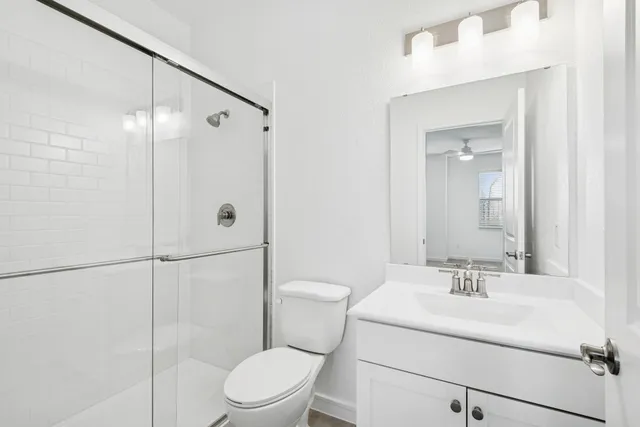 $450,000 | 29434 Meadowcreek Hl Drive, Waller, TX 77484