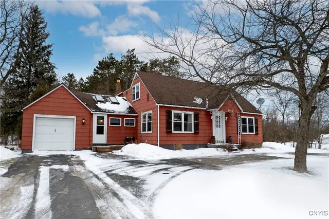 $265,000 | 7405 East Main Street, Westmoreland, NY 13490