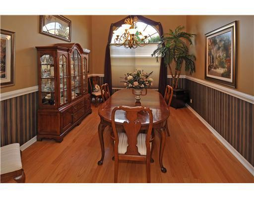 3251 Overlook Road Davie, FL 33328 - Photo 5 of 23 Dining Room