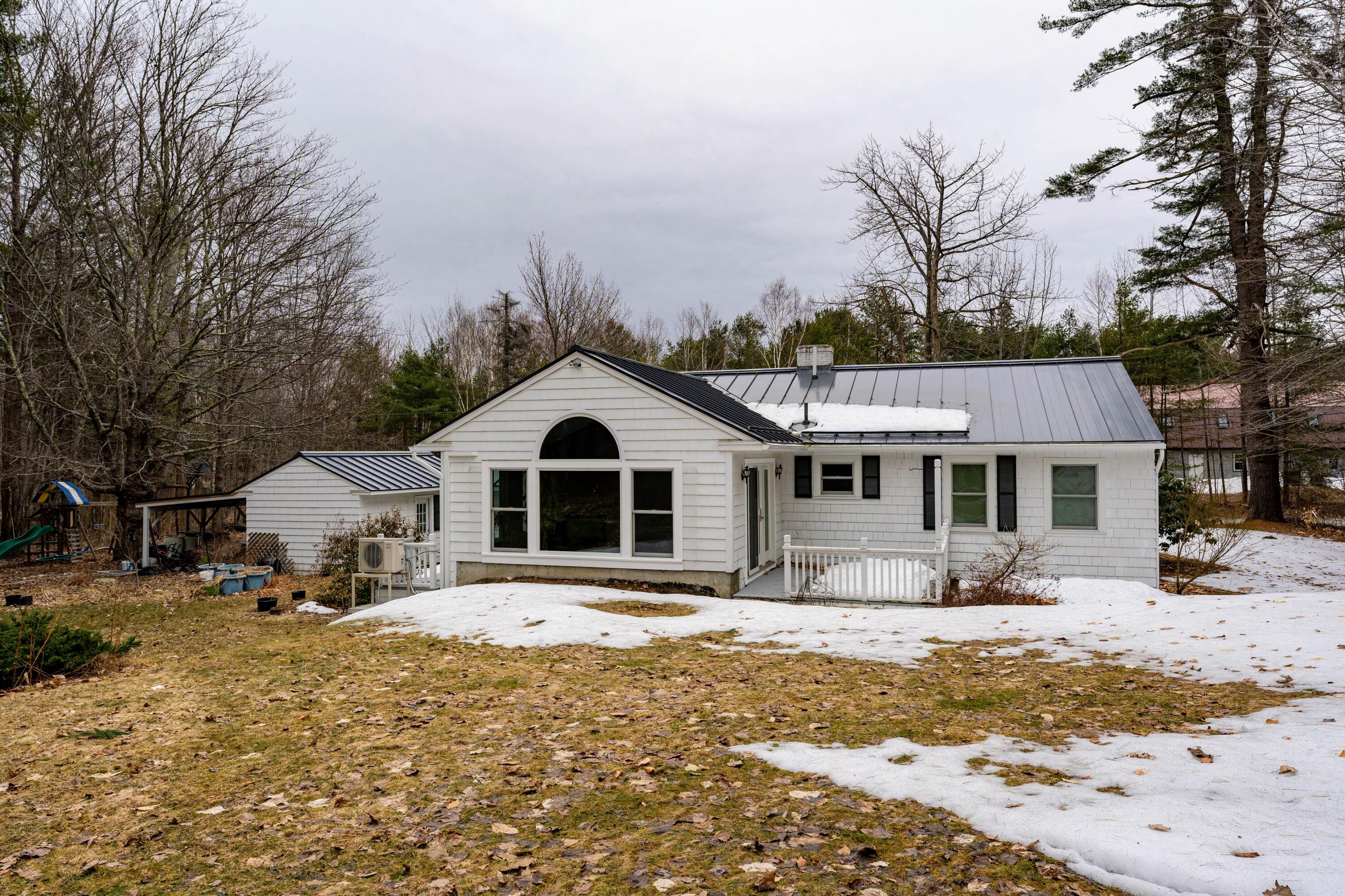 20 Pelton Hill Road Manchester, ME 04351 - Photo 2 of 24 DSC01565