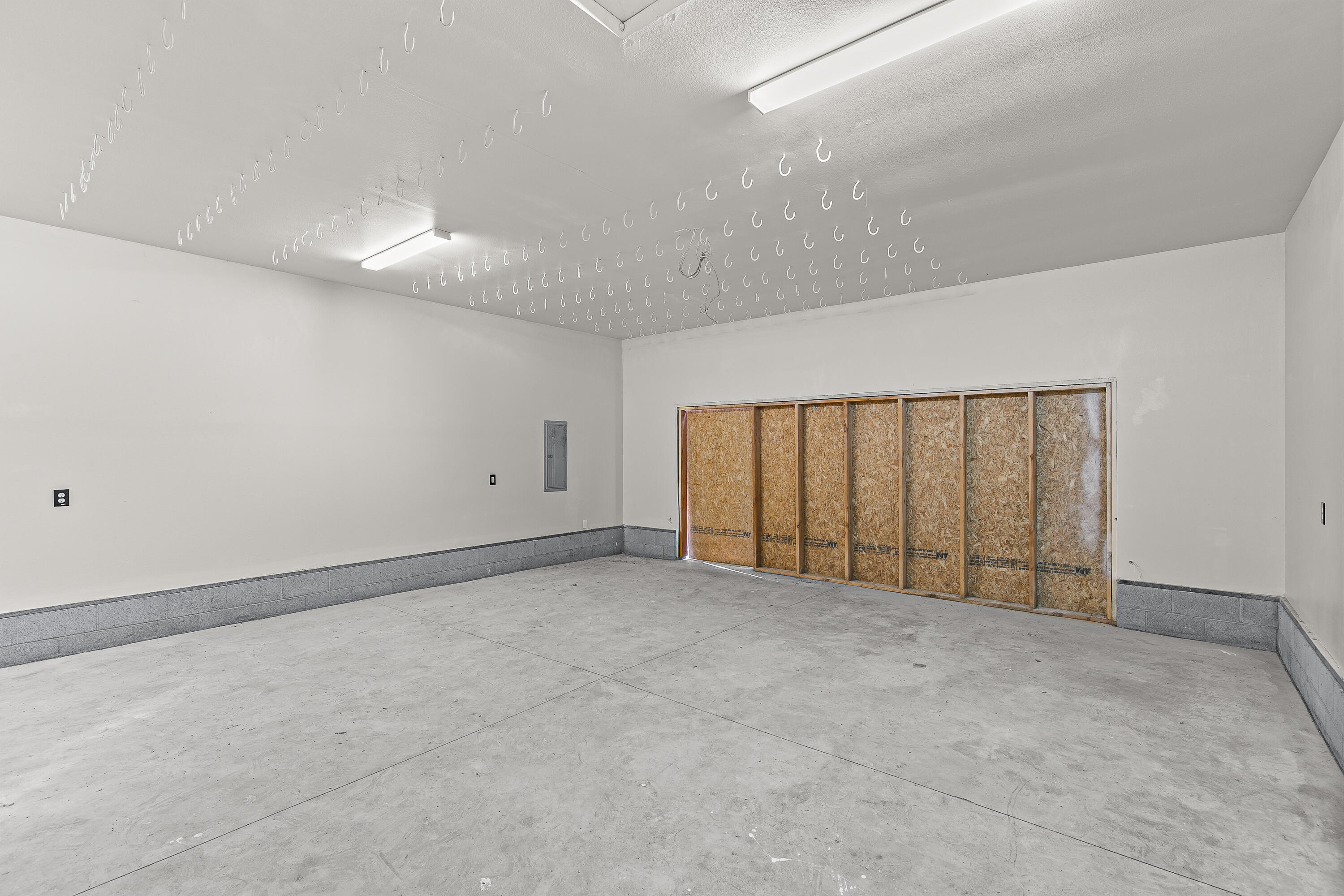 3540 Galice Road Merlin, OR 97532 - Photo 15 of 47 a view of an empty room with a window