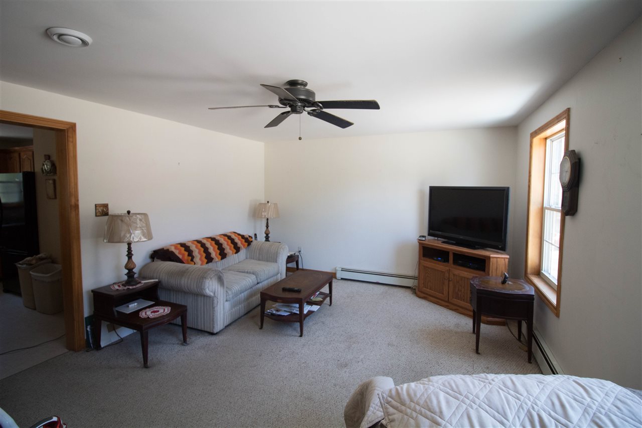 323 Durell Road Tamworth, NH 03886 - Photo 9 of 29 Gallery Image 9
