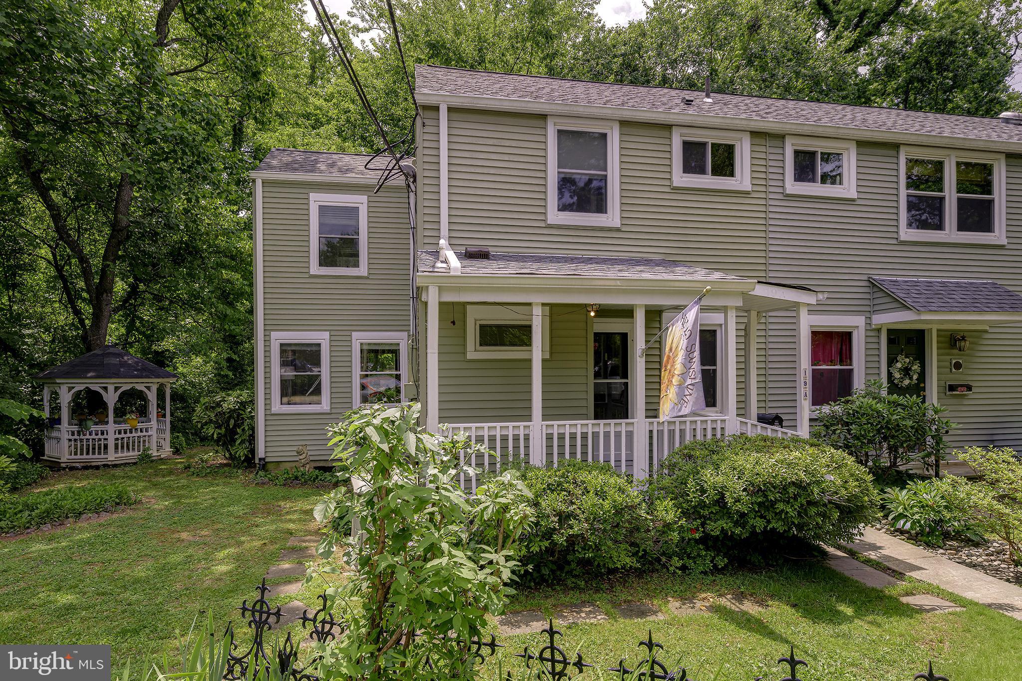 19 A Hillside Road Greenbelt, MD 20770 - Photo 3 of 37