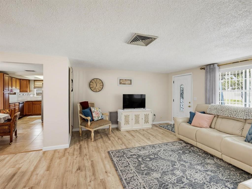 7130 Hollybay Road New Port Richey, FL 34653 - Photo 8 of 44 Gallery Image 8