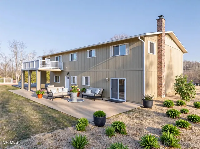 $1,200,000 | 27363 Fudge Road, Meadowview, VA 24361