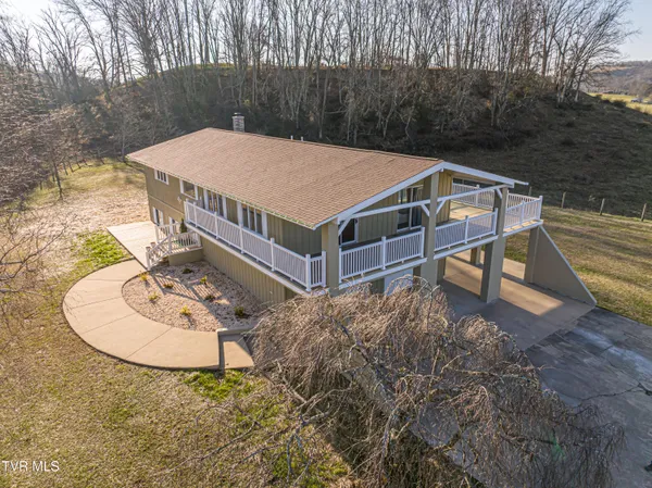 $999,000 | 27363 Fudge Road, Meadowview, VA 24361