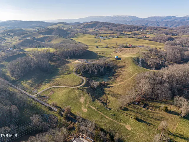 $1,200,000 | 27363 Fudge Road, Meadowview, VA 24361