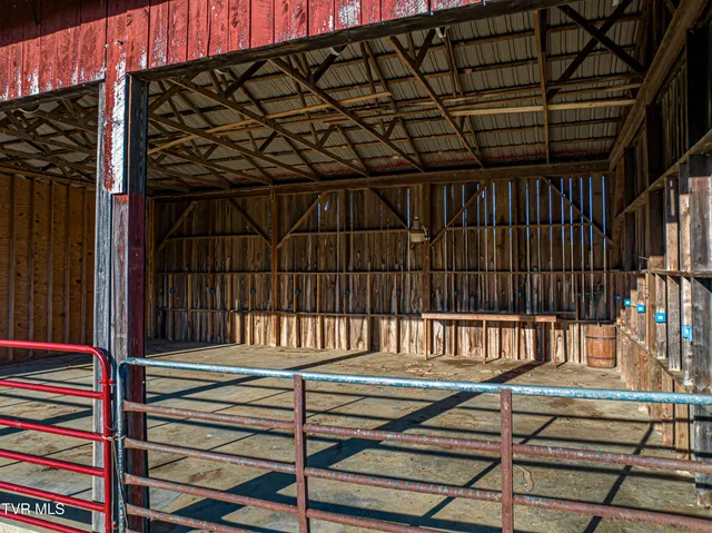 $1,200,000 | 27363 Fudge Road, Meadowview, VA 24361