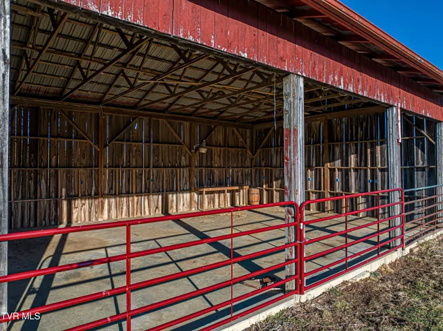 $1,200,000 | 27363 Fudge Road, Meadowview, VA 24361