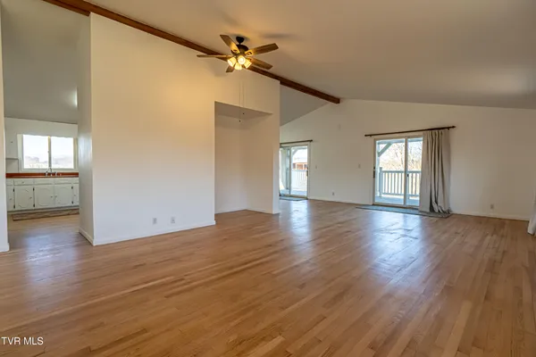 $999,000 | 27363 Fudge Road, Meadowview, VA 24361