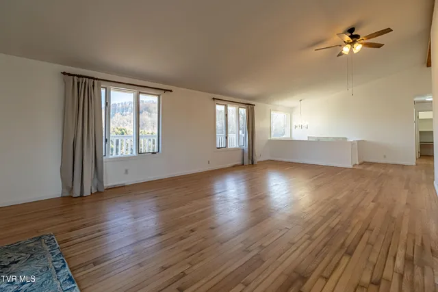 $1,200,000 | 27363 Fudge Road, Meadowview, VA 24361