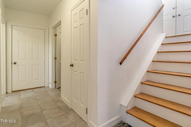 $1,200,000 | 27363 Fudge Road, Meadowview, VA 24361