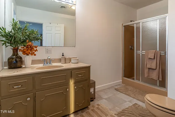 $999,000 | 27363 Fudge Road, Meadowview, VA 24361