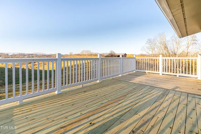 $1,200,000 | 27363 Fudge Road, Meadowview, VA 24361