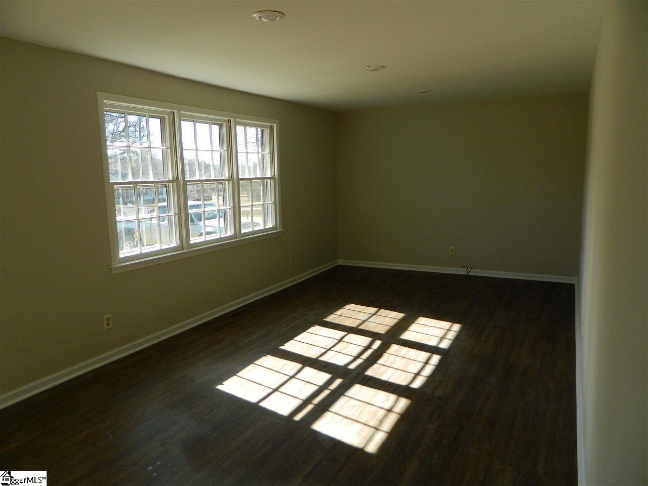 275 Woodville Road Pelzer, SC 29669 - Photo 3 of 6