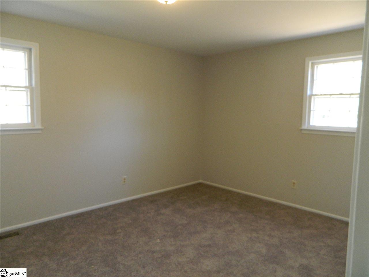 275 Woodville Road Pelzer, SC 29669 - Photo 4 of 6
