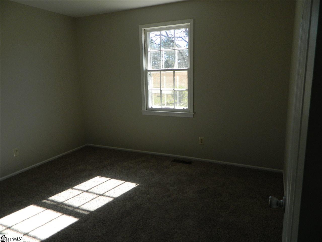 275 Woodville Road Pelzer, SC 29669 - Photo 5 of 6