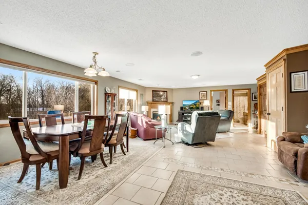 $700,000 | 9336 131st Avenue Southeast, Becker, MN 55308