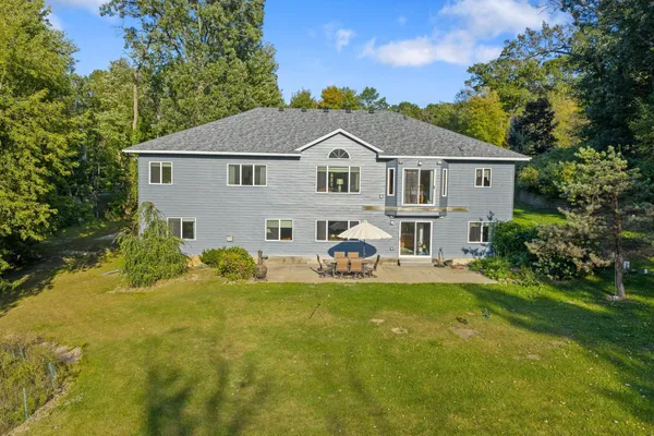 $700,000 | 9336 131st Avenue Southeast, Becker, MN 55308