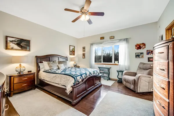 $700,000 | 9336 131st Avenue Southeast, Becker, MN 55308